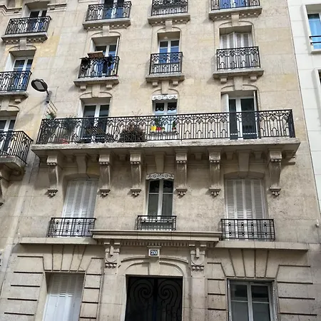 Montmartre Studio Cosy 아파트 파리
