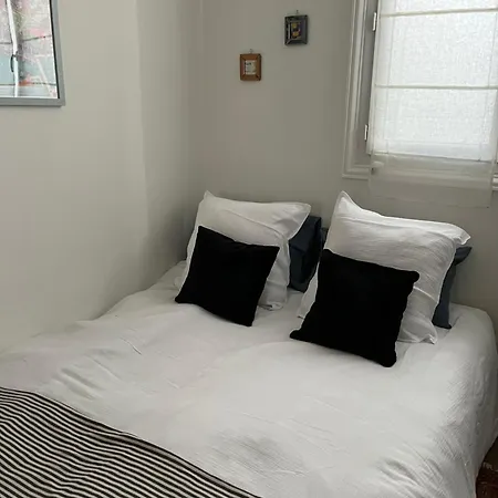 Montmartre Studio Cosy 아파트 *